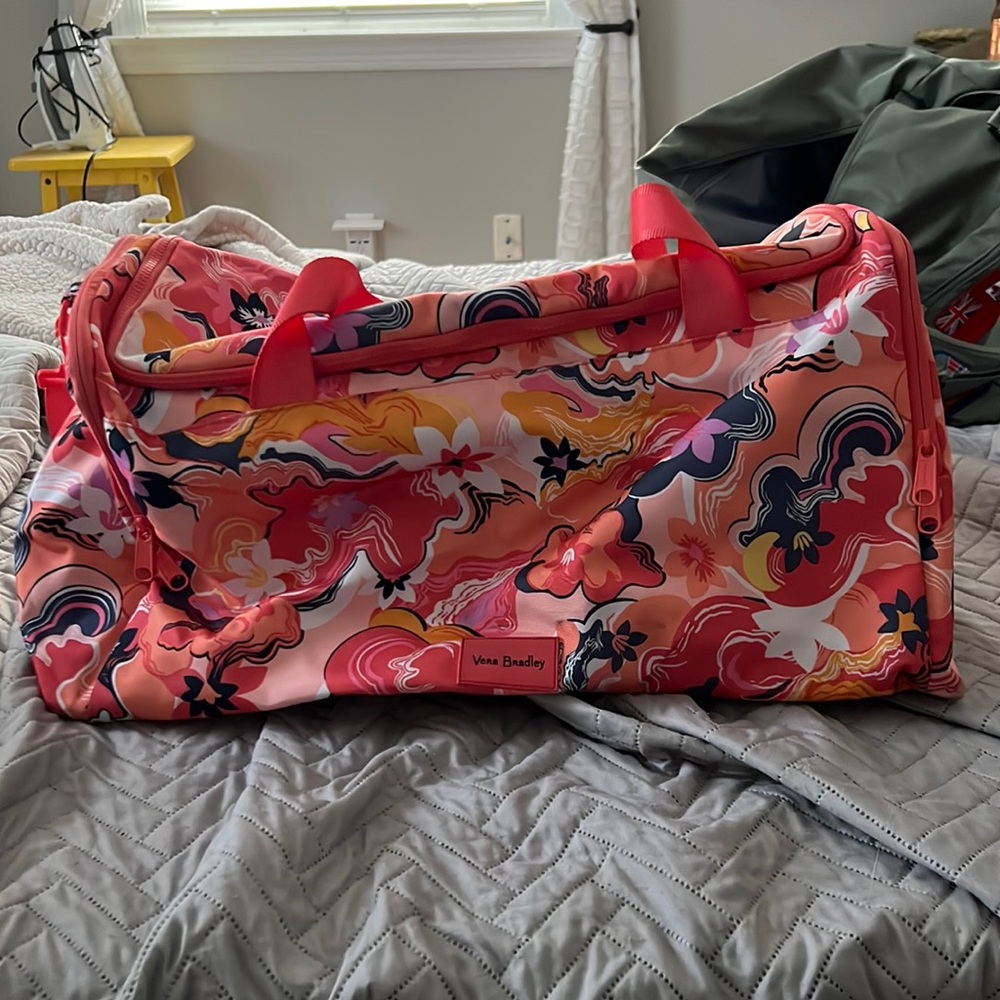 Vera Bradley travel duffle bag in Rosa Agate (ReActive)